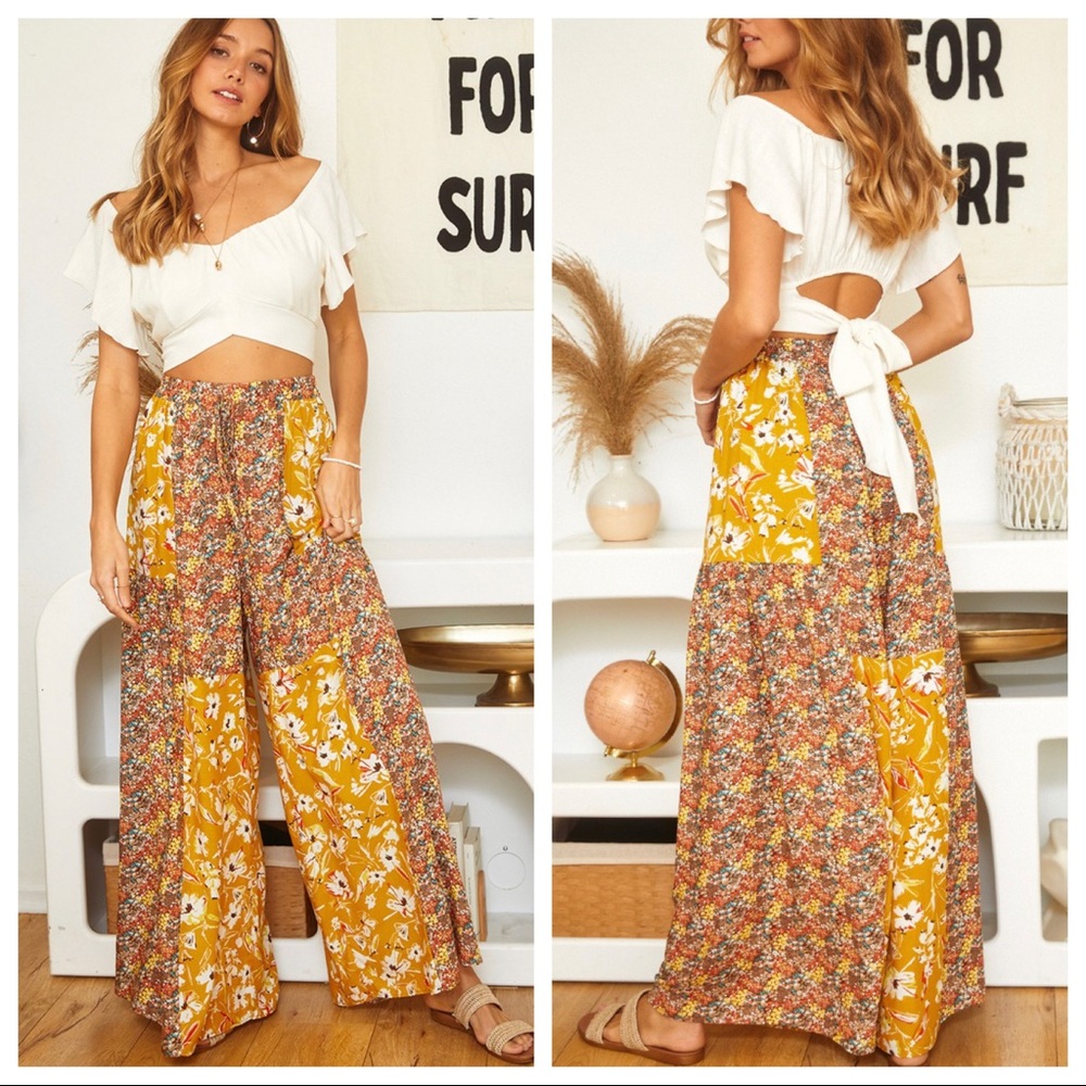 Lola Fabulous Wide Leg Mixed Floral Print Pants - Picture 3 of 4